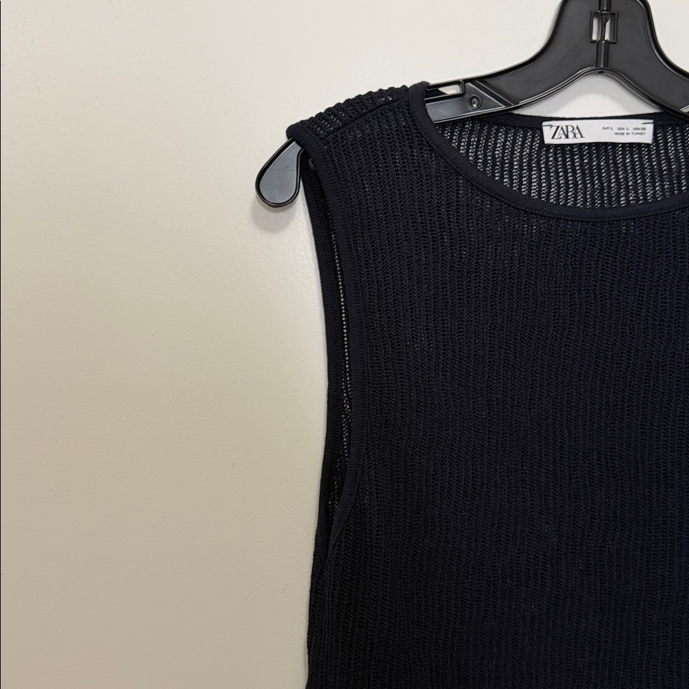 Zara Navy Sleeveless Knit Tank Top